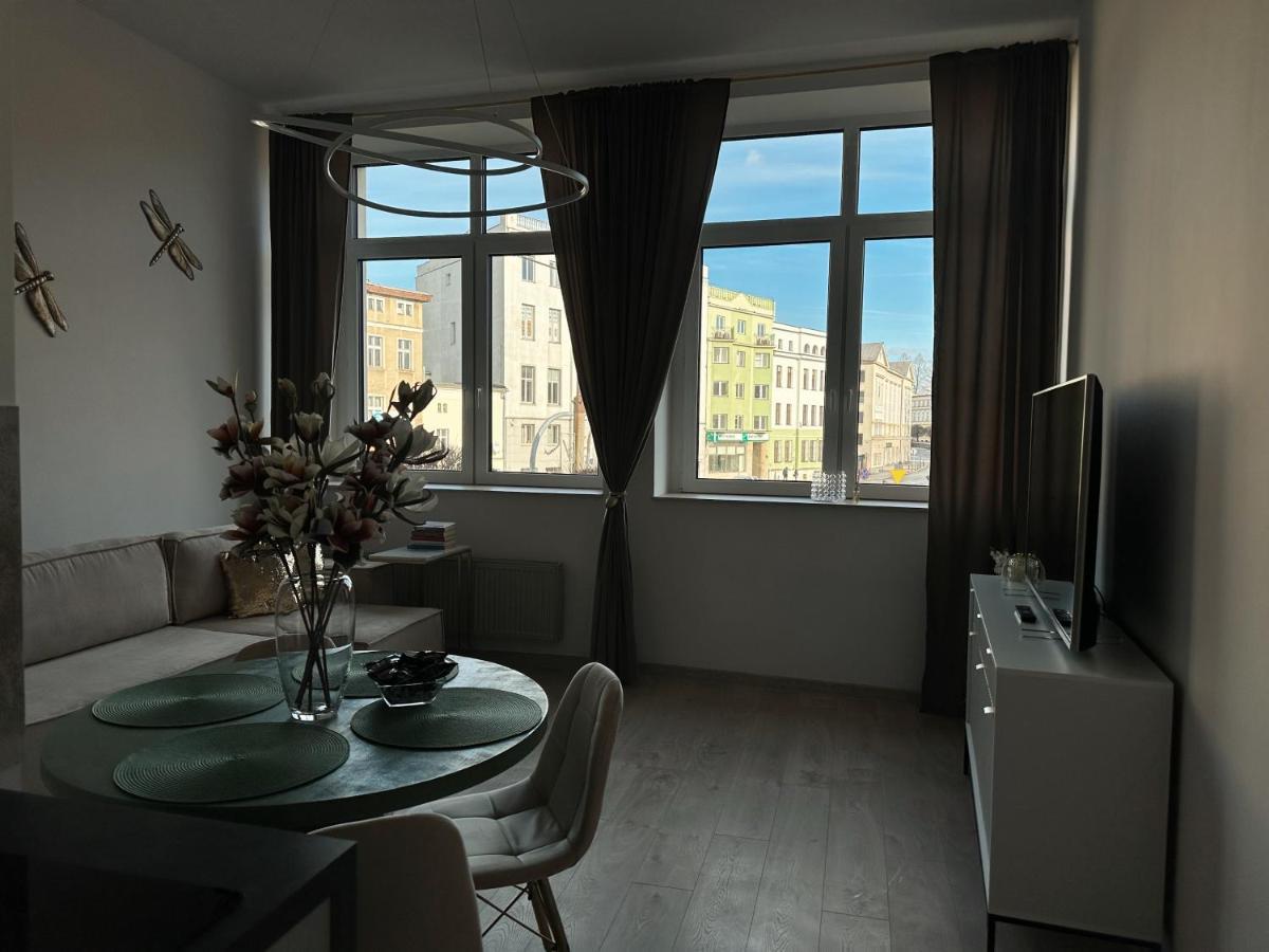 Loft Przy Placu Niepodleglosci Apartment Jelenia Góra Exterior foto