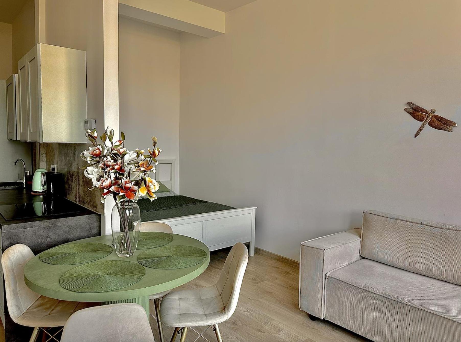 Loft Przy Placu Niepodleglosci Apartment Jelenia Góra Exterior foto